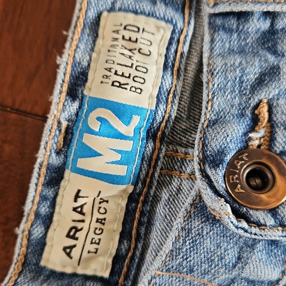 ARIAT Legacy M2 Traditional Relaxed Boot Cut Men’s Jeans Size 34 x 30 - Picture 11 of 17